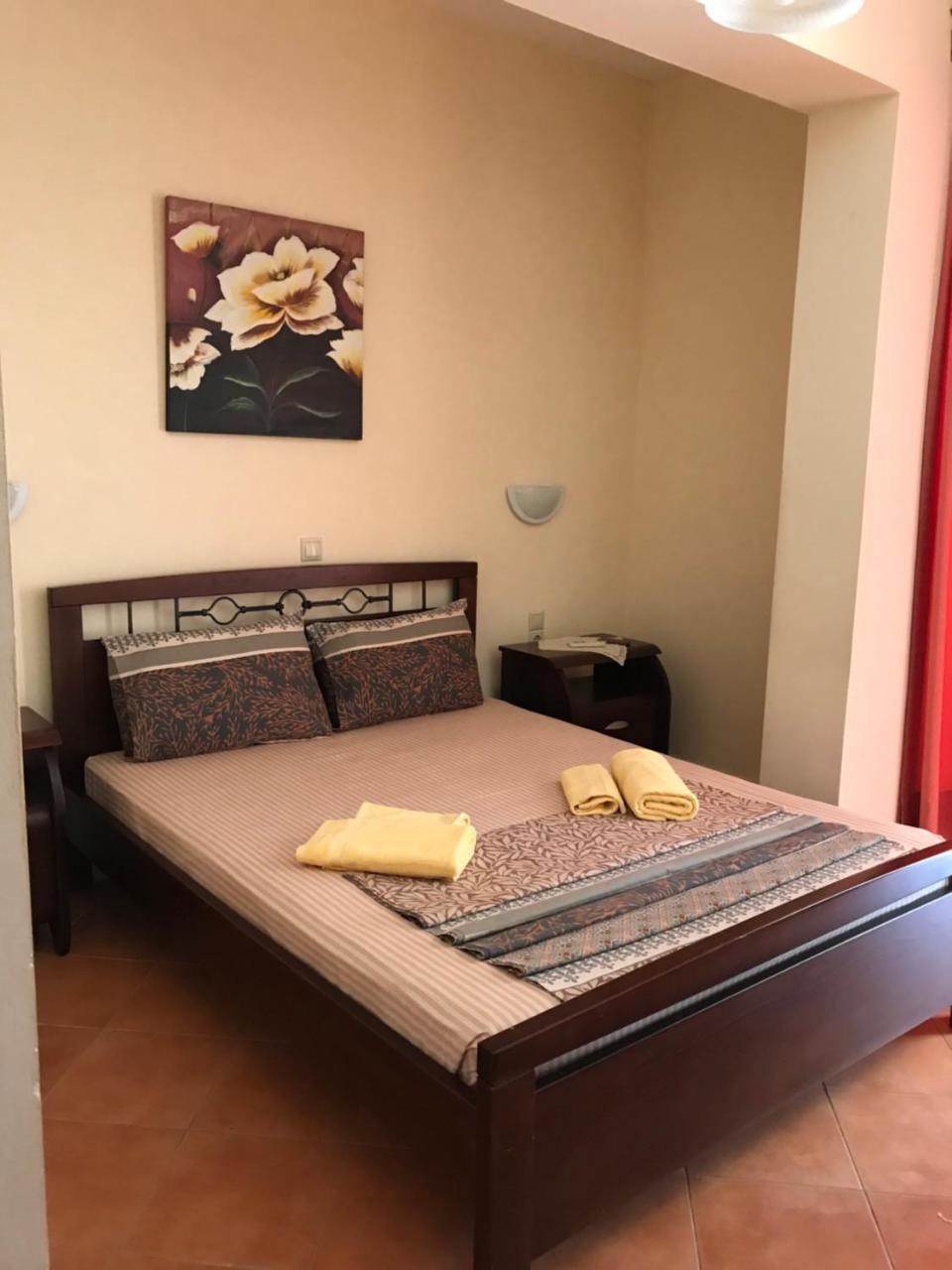 Hotel Rai Саранда Екстер'єр фото